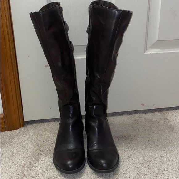 Brown Riding Boots - Picture 5 of 8